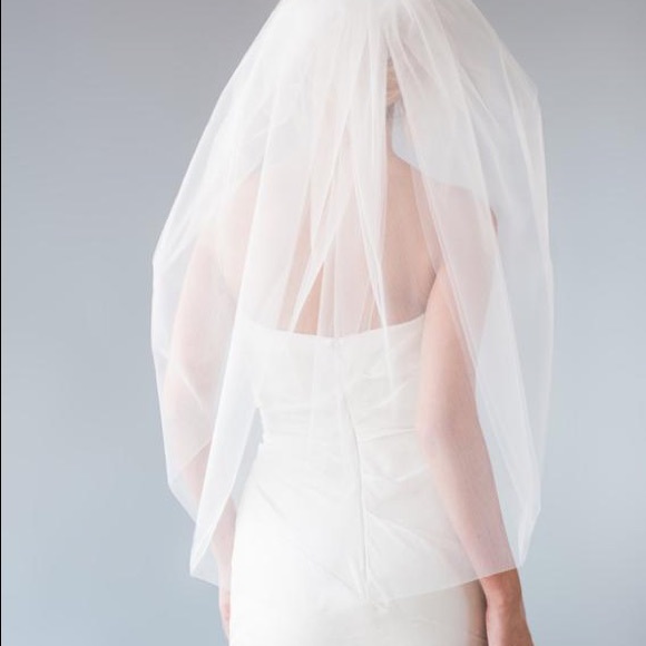 Ivory veil - Picture 3 of 3